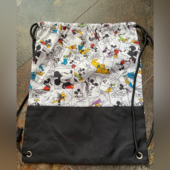 Disney World drawstring Mickey comic strip back pack. - Picture 2 of 9